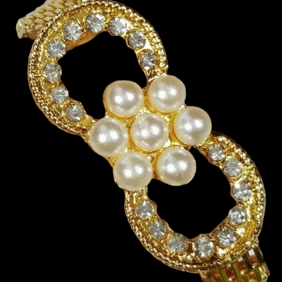 Rhinestone Faux Pearl Gold Tone Mesh Bracelet - Picture 3 of 5